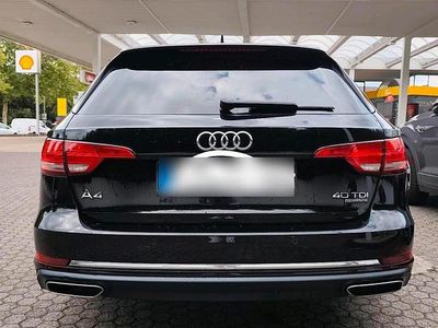 Gebraucht Audi A4 Design 190 PS (139 kW) 2019 Schwarz Kombi
