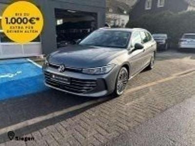 Gebraucht VW Passat Elegance 150 PS (110 kW) 2024 Grau Kombi
