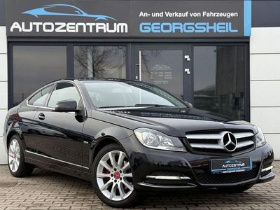 Gebraucht Mercedes C180 156 PS (114 kW) 2012 Schwarz Coupé