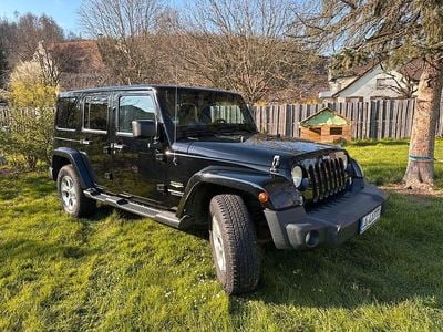 Second-hand Jeep Wrangler Sahara 200 CP (147 kW) 2014 Negru SUV
