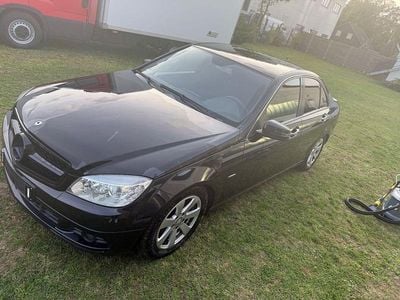 Gebraucht Mercedes C200 136 PS (100 kW) 2009 Schwarz Limousine