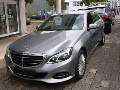 Mercedes E220