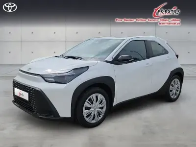 Neu Toyota Aygo X PURE 117 PS (86 kW) 2025 Weiß SUV
