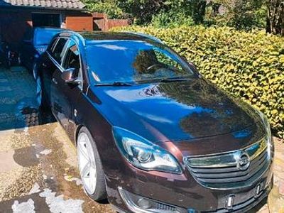 Braun Gebraucht 2013 Opel Insignia Kombi | 6.999 € (Fairer Preis)