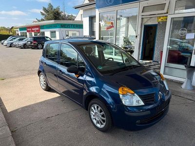 Second-hand Renault Modus 75 CP (55 kW) 2004 Albastru Monovolum