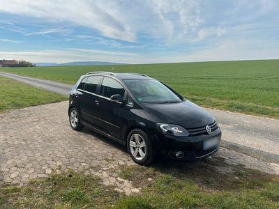 Second-hand VW Golf VI 120 CP (88 kW) 2010 Negru Hatchback