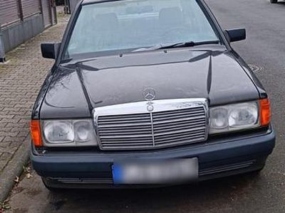 Brugt Mercedes 190 109 HK (80 kW) 1992 Sort Sedan