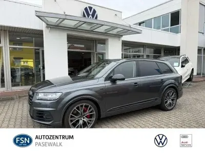 Gebraucht Audi SQ7 Design 435 PS (319 kW) 2017 Daytonagrau perleffekt (metallic) SUV