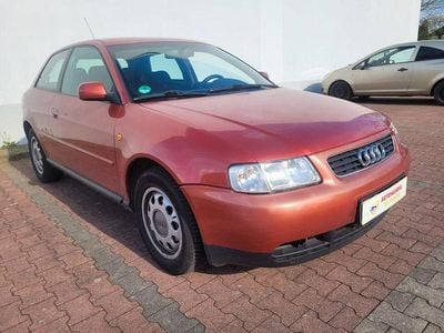 Gebraucht Audi A3 101 PS (74 kW) 1998 Rot Kleinwagen