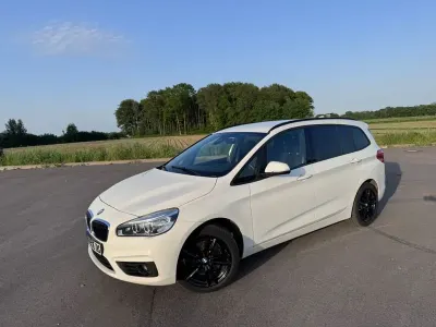 Gebraucht BMW 220 Gran Tourer Performance 192 PS (141 kW) 2018 Weiß Van / Kleinbus