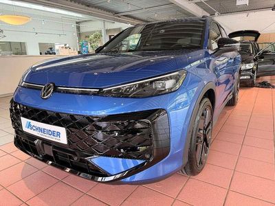 Nouă VW T-Roc R-line 150 CP (110 kW) 2026 Albastru SUV