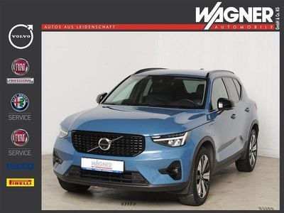 Blau Gebraucht 2022 Volvo XC40 Plus SUV | 34.430 € (Etwas zu teuer)