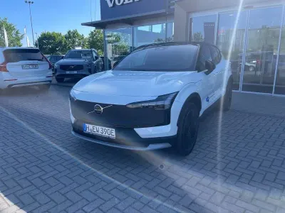 Gebraucht Volvo EX30 Performance 314 kW (428 PS) 2026 Weiß SUV