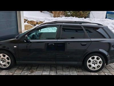 Schwarz Gebraucht 2001 Audi A4 Kombi | 3.400 € (Teuer)