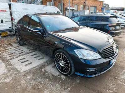 Używany Mercedes S500 385 KM (283 kW) 2008 Czarny Sedan/Limuzyna