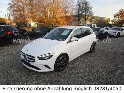 Gebraucht Mercedes B180 Progressive 116 PS (85 kW) 2021 Polarweiss Van / Kleinbus