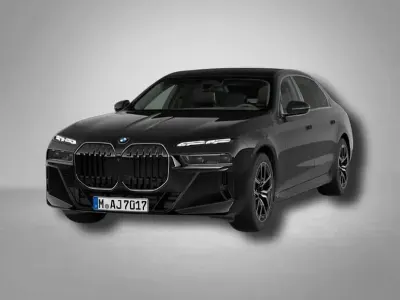 Gebraucht BMW 740 M Sport 286 PS (210 kW) 2025 Black sapphire metallic Limousine