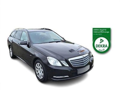 Usata Mercedes E220 170 CV (125 kW) 2011 Nero