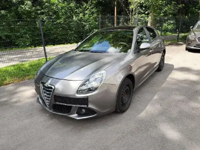 Gebraucht Alfa Romeo Giulietta 120 PS (88 kW) 2013 Other Kleinwagen