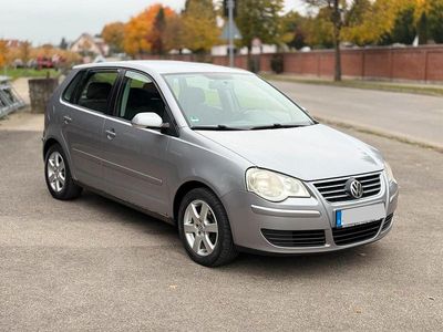 VW Polo