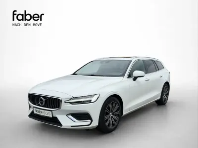 Gebraucht Volvo V60 Inscription 197 PS (144 kW) 2022 Weiß Kombi