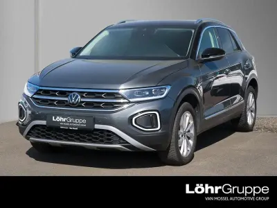 Usado VW T-Roc Business 150 CV (110 kW) 2024 Gris SUV