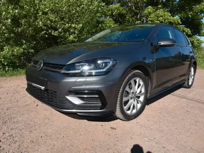 Gebraucht VW Golf VII Highline 150 PS (110 kW) 2018 Grau Limousine