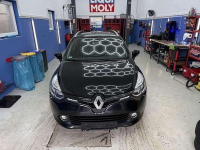 Sternenschwarz Gebraucht 2014 Renault Clio GrandTour Luxe Kombi | 9.200 € (Fairer Preis)