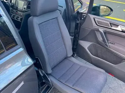 Gebraucht VW Golf Sportsvan Sound 116 PS (85 kW) 2017 Grau Van / Kleinbus