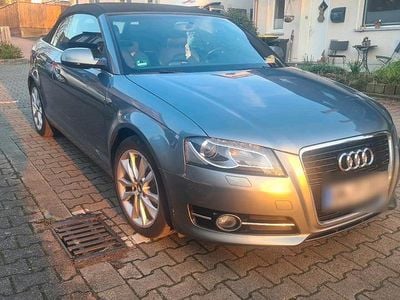 Gebraucht Audi A3 Cabriolet 105 PS (77 kW) 2012 Grau Cabrio