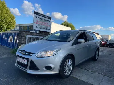 Gebraucht Ford Focus Trend 116 PS (85 kW) 2014 Limousine