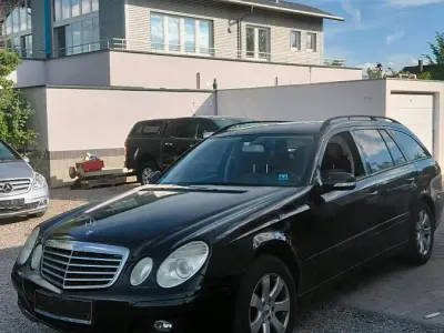Gebraucht Mercedes 220 170 PS (125 kW) 2007 Schwarz Kombi