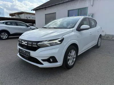 Gebraucht Dacia Sandero Expression 91 PS (66 kW) 2024 Gletscherweiss Kleinwagen