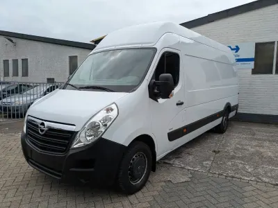 Gebraucht Opel Movano 131 PS (96 kW) 2017 Weiß Van / Kleinbus