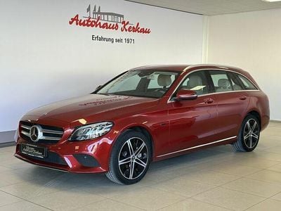 Gebraucht Mercedes C300e Avantgarde 320 PS (235 kW) 2020 Rot Kombi