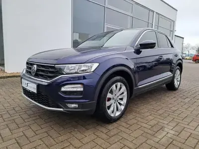 Usata VW T-Roc Sportline 190 CV (139 kW) 2020 Blu SUV