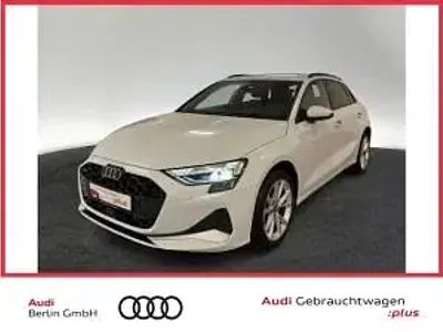 Gebraucht Audi A3 Advanced Plus 116 PS (85 kW) 2025 Weiß (gletscherweiß metallic) Kombi