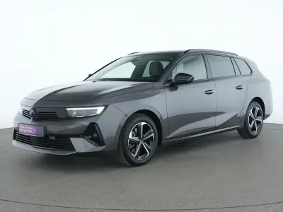 Gebraucht Opel Astra 131 PS (96 kW) 2024 Vulkan grau Kleinwagen