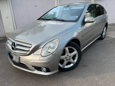 Gebraucht Mercedes R320 AMG 224 PS (164 kW) 2009 Beige Van / Kleinbus