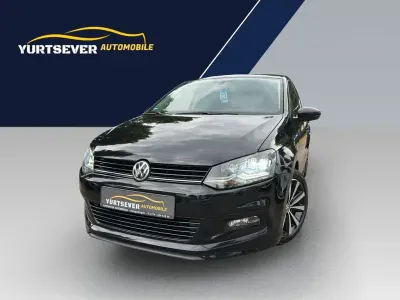 Gebraucht VW Polo Highline 90 PS (66 kW) 2017 Deep black perleffekt Kleinwagen