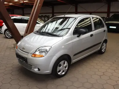Gebraucht Chevrolet Matiz 52 PS (38 kW) 2009 Silber Kleinwagen