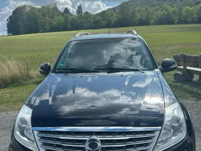 Usata SsangYong Rexton 155 CV (114 kW) 2014 Nero SUV