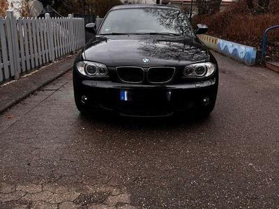 Gebraucht BMW 118 Performance 143 PS (105 kW) 2011 Schwarz Kleinwagen