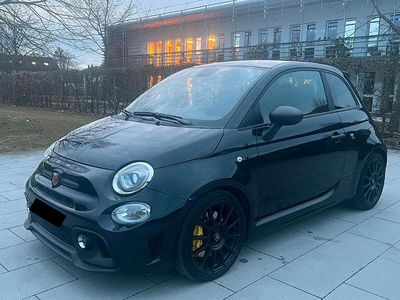 Gebraucht Abarth 695 Competizione 179 PS (131 kW) 2024 Schwarz Kleinwagen