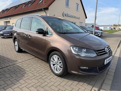 Second-hand VW Sharan Style 140 CP (102 kW) 2013 Maro Monovolum