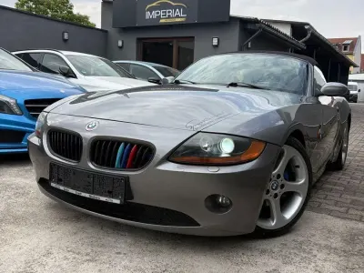 Gebraucht BMW Z4 Sport Line 170 PS (125 kW) 2005 Grau Cabrio