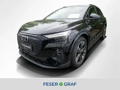 Gebraucht Audi Q4 e-tron Ambiente 150 kW (204 PS) 2023 Mythosschwarz metallic SUV