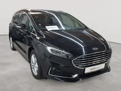Gebraucht Ford S-MAX Titanium 190 PS (139 kW) 2022 Obsidianschwarz metallic Van / Kleinbus