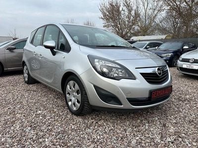 Usata Opel Meriva Edition 110 CV (80 kW) 2012 Argento Monovolume
