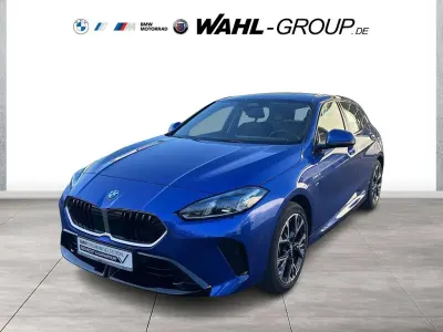 Usata BMW 120 M Sport 163 CV (119 kW) 2025 Blu Utilitaria